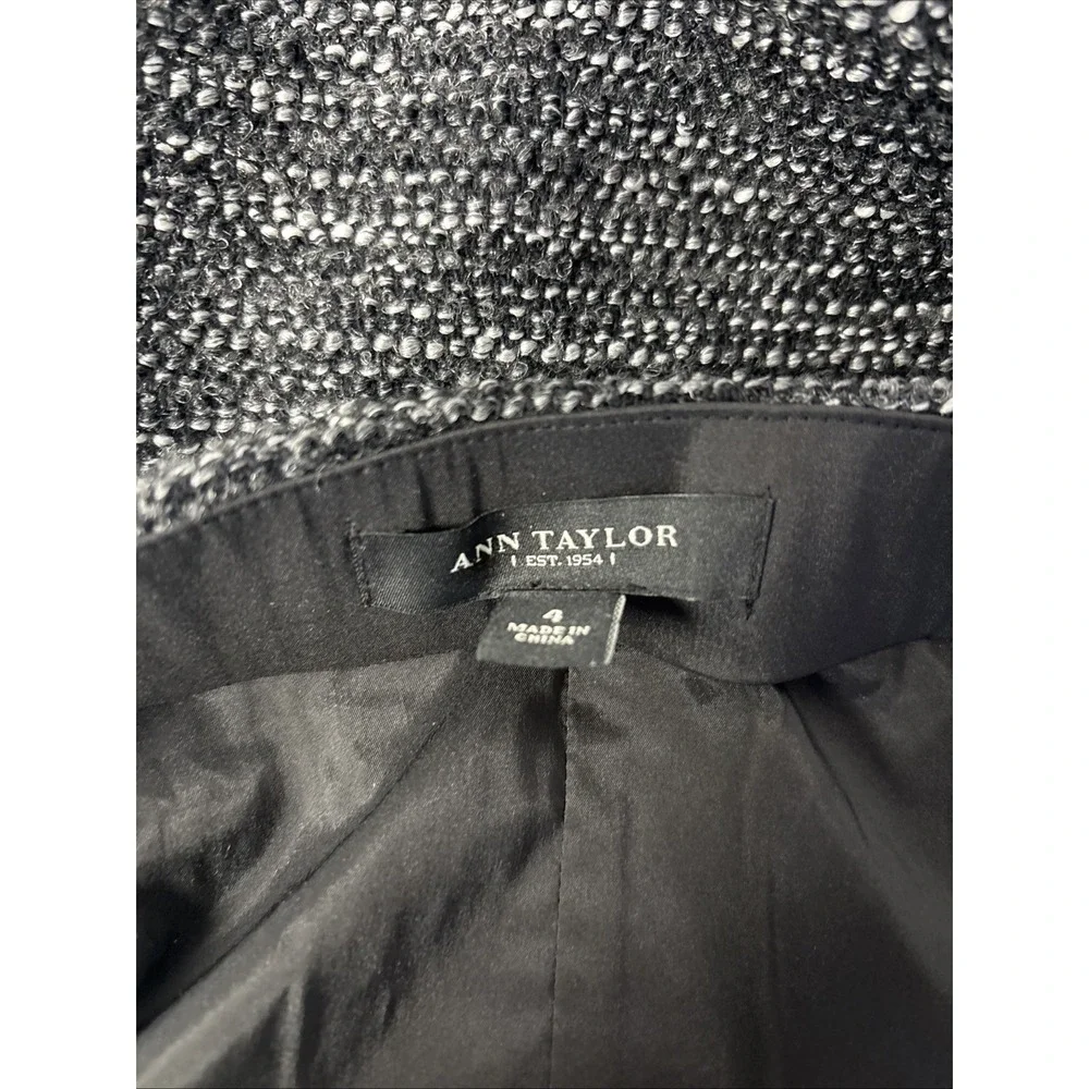 Ann Taylor Women Pencil Skirt Size 4 Black White Gray Tweed Wool Blend Lined